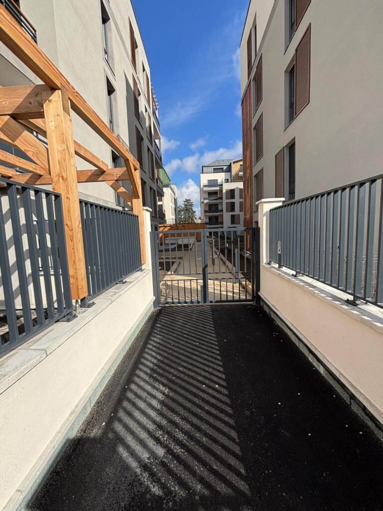 Aménagement paysager de la résidence Cosécante à Maurepas – Groupe Pierreval immobilier